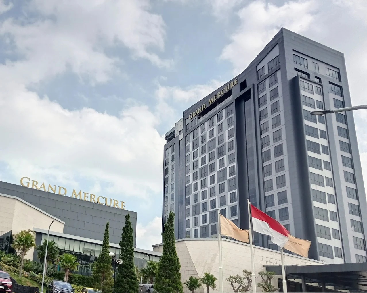 Grand Mercure Malang modern 4-star hotel option